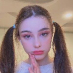 Meet your Posher, Belva